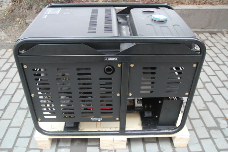 静音发电机的电力系统维护:延长设备寿命 静音发电机的电力系统维护:延长设备寿命